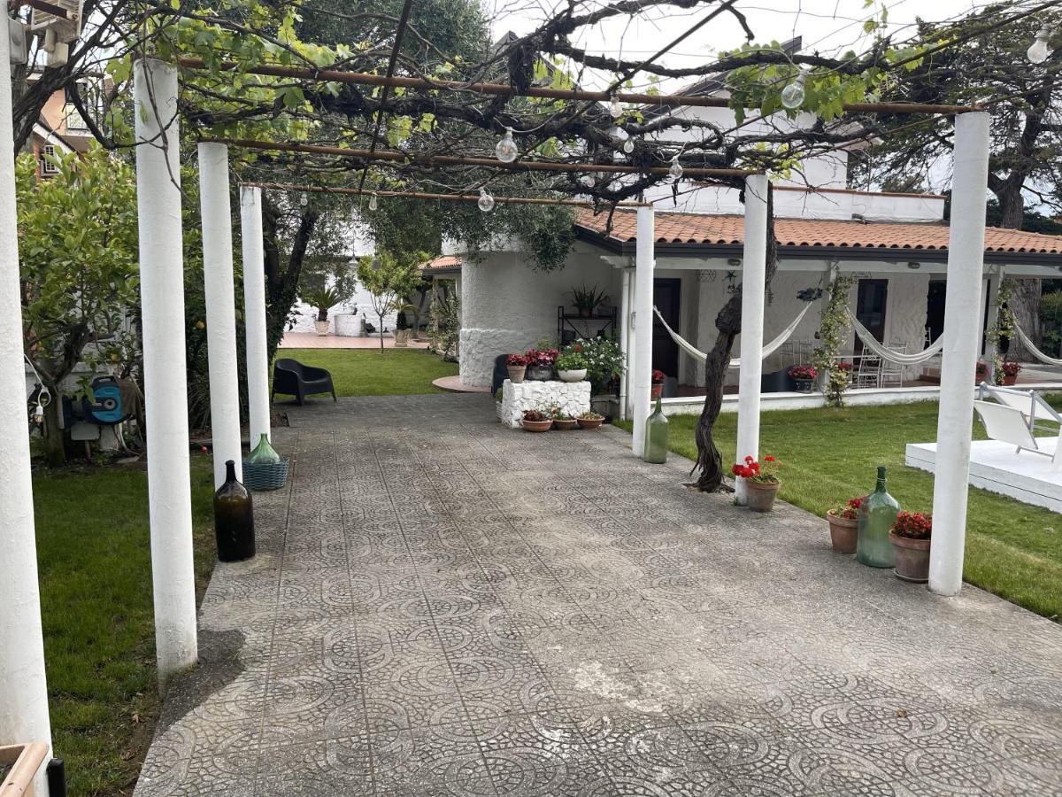 Villa Avvocato Catapano Pontecagnano Eksteriør billede